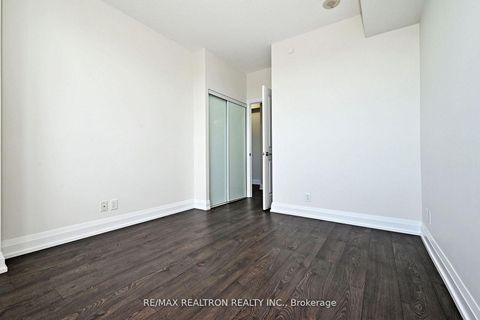 Photo 20 at 1122 - 7900 Bathurst Street, Beverley Glen, Vaughan