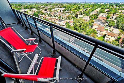 Photo 26 at 1122 - 7900 Bathurst Street, Beverley Glen, Vaughan