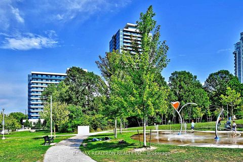 Photo 36 at 1122 - 7900 Bathurst Street, Beverley Glen, Vaughan