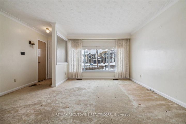 Photo 6 at 1332 Rebecca Street, WO West, Oakville