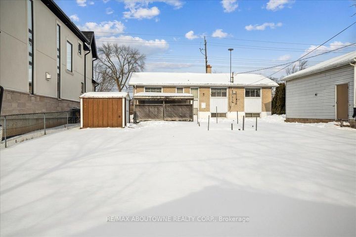 Photo 14 at 1332 Rebecca Street, WO West, Oakville