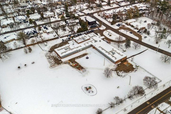 Photo 23 at 1332 Rebecca Street, WO West, Oakville