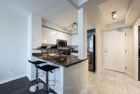 Photo 13 at 1006 - 942 Yonge Street, Annex, Toronto