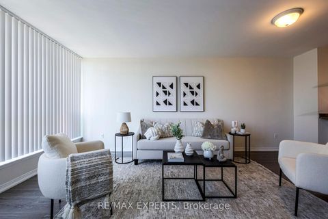 Photo 20 at 1006 - 942 Yonge Street, Annex, Toronto