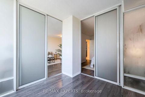 Photo 30 at 1006 - 942 Yonge Street, Annex, Toronto