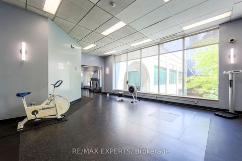 Photo 33 at 1006 - 942 Yonge Street, Annex, Toronto