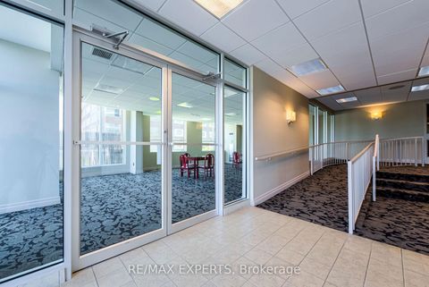 Photo 39 at 1006 - 942 Yonge Street, Annex, Toronto