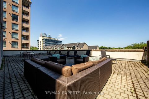 Photo 42 at 1006 - 942 Yonge Street, Annex, Toronto