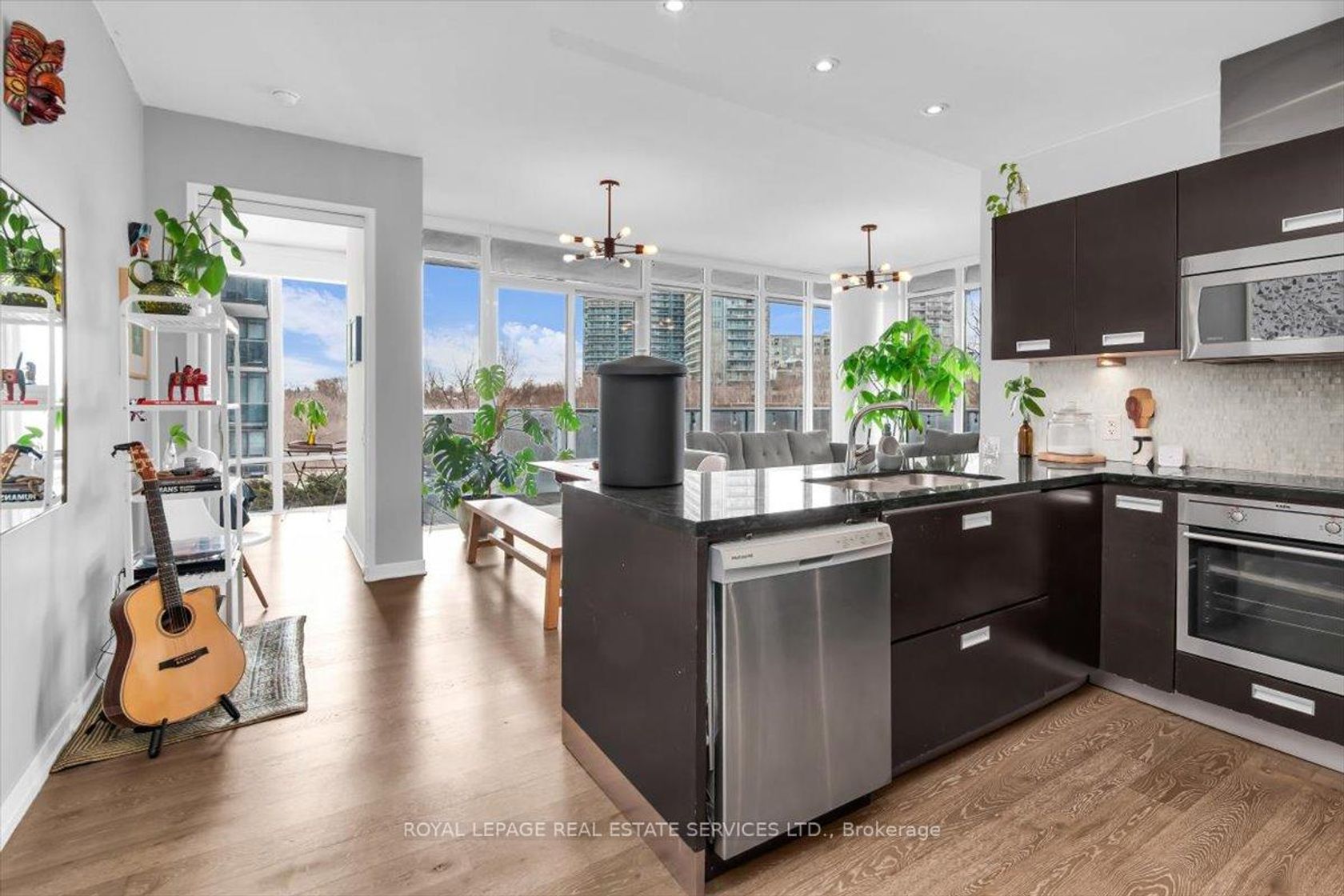 316 - 90 Park Lawn Road, Mimico, Toronto 