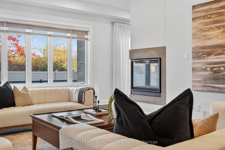 Photo 12 at 392 Farrell Road, Patterson, Vaughan