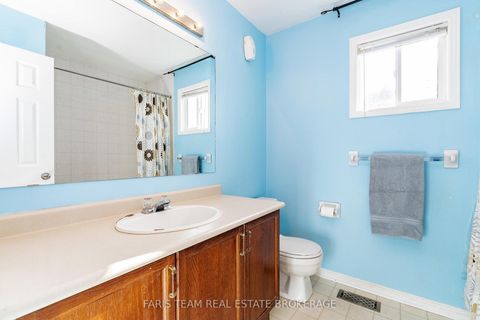 Photo 26 at 230 Mary Anne Drive, Painswick North, Barrie