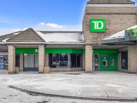 Photo 31 at 12 - 9133 Bayview Avenue, Doncrest, Richmond Hill