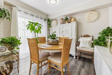 Photo 6 at 37 - 430 Mapleview Drive E, Painswick South, Barrie