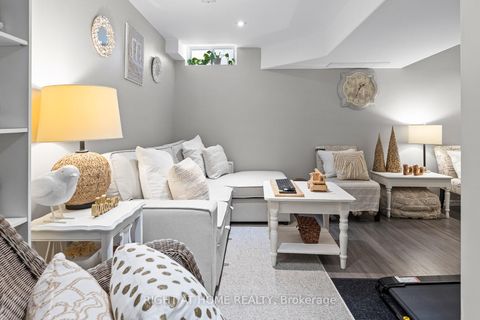 Photo 25 at 37 - 430 Mapleview Drive E, Painswick South, Barrie