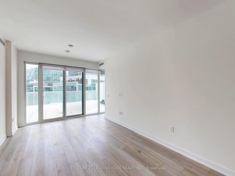 Photo 2 at 1002 - 15 Queens Quay E, Waterfront Communities C8, Toronto