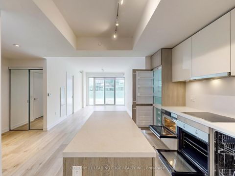 Photo 11 at 1002 - 15 Queens Quay E, Waterfront Communities C8, Toronto