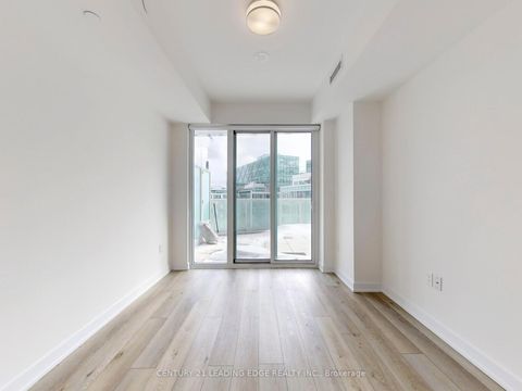 Photo 15 at 1002 - 15 Queens Quay E, Waterfront Communities C8, Toronto