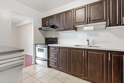 Photo 4 at 903 - 5 Massey Square, Crescent Town, Toronto