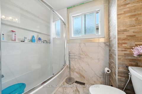 Photo 20 at 104 Garden Drive, Allandale Heights, Barrie