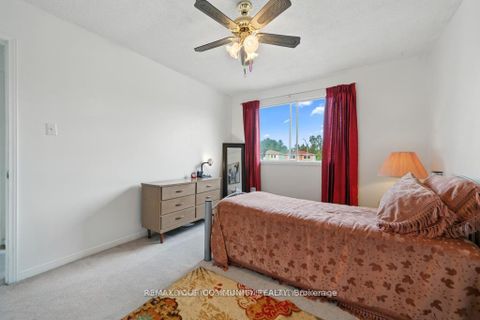 Photo 26 at 104 Garden Drive, Allandale Heights, Barrie