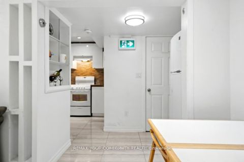 Photo 39 at 104 Garden Drive, Allandale Heights, Barrie