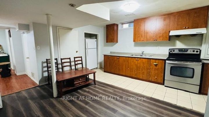 Photo 9 at 67 Sal Circle, Wellington, Brampton