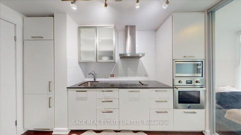 Photo 8 at 3608 - 12 York Street, Waterfront Communities C1, Toronto