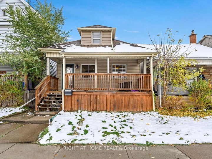 Photo 0 at 180 Rosslyn Avenue N, Crown Point, Hamilton