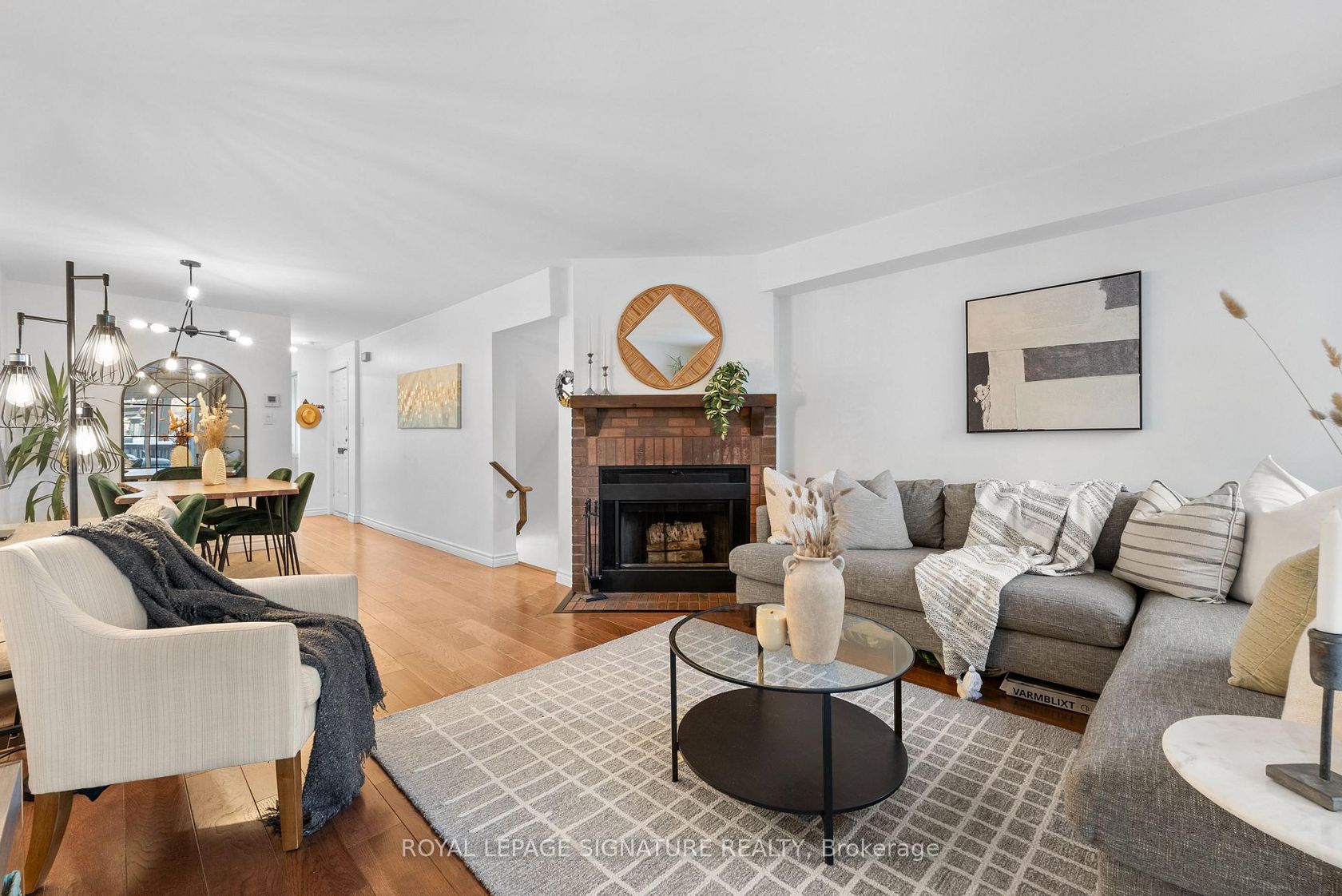 D - 32 Massey Street, Niagara, Toronto 