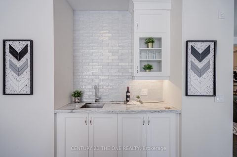 Photo 8 at 24 Meteorite Street, Observatory, Richmond Hill