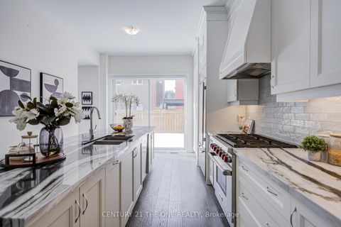 Photo 9 at 24 Meteorite Street, Observatory, Richmond Hill