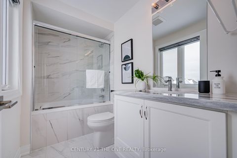 Photo 26 at 24 Meteorite Street, Observatory, Richmond Hill