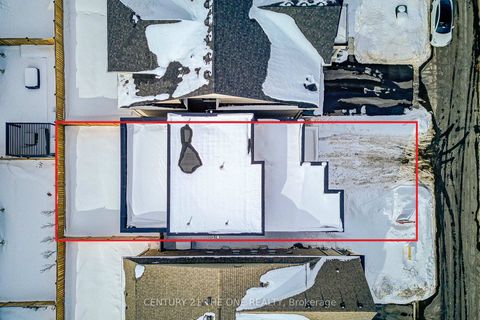 Photo 32 at 24 Meteorite Street, Observatory, Richmond Hill