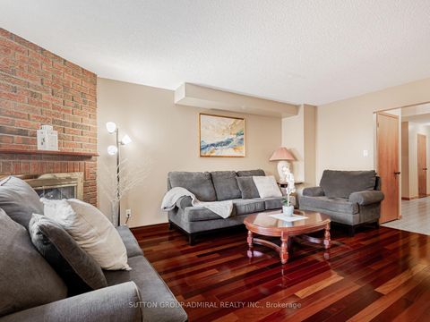 Photo 13 at 80 Bob O'Link Avenue, Glen Shields, Vaughan