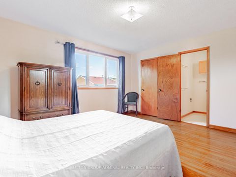 Photo 22 at 80 Bob O'Link Avenue, Glen Shields, Vaughan