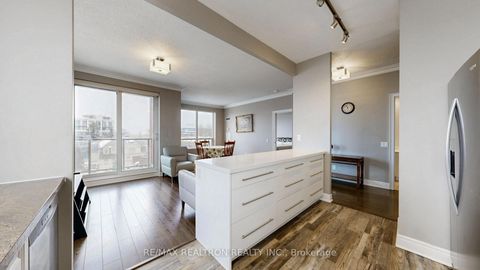 Photo 18 at 710 - 1 Clairtrell Road, Willowdale East, Toronto