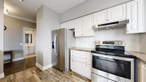 Photo 19 at 710 - 1 Clairtrell Road, Willowdale East, Toronto