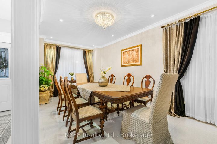 Photo 3 at 690 Peter Robertson Boulevard, Wellington, Brampton