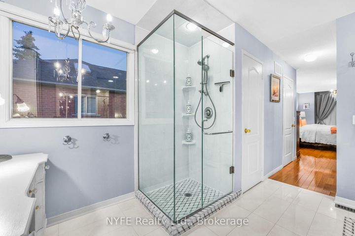 Photo 9 at 690 Peter Robertson Boulevard, Wellington, Brampton