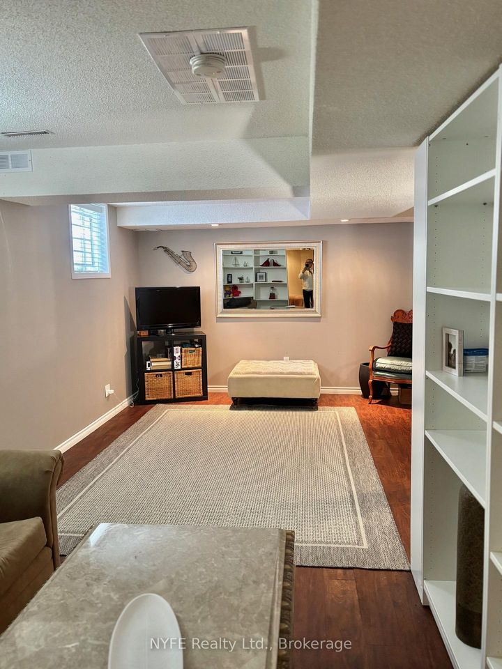 Photo 19 at 690 Peter Robertson Boulevard, Wellington, Brampton