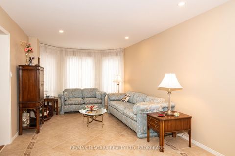 Photo 4 at 120 Janesville Road, Uplands, Vaughan