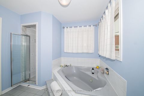 Photo 18 at 120 Janesville Road, Uplands, Vaughan