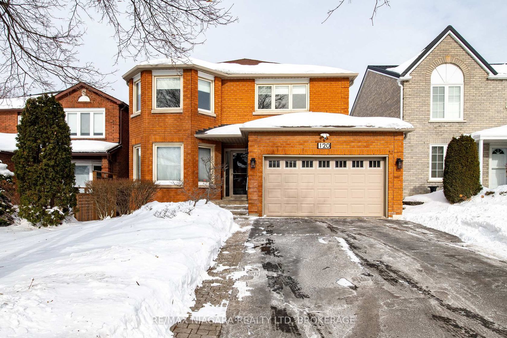120 Janesville Road, Uplands, Vaughan photo number 2