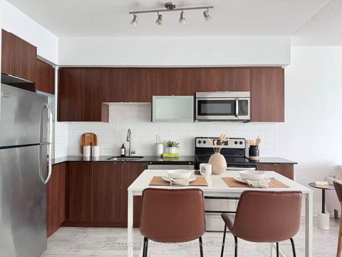 Photo 2 at 802 - 59 East Liberty Street, Niagara, Toronto