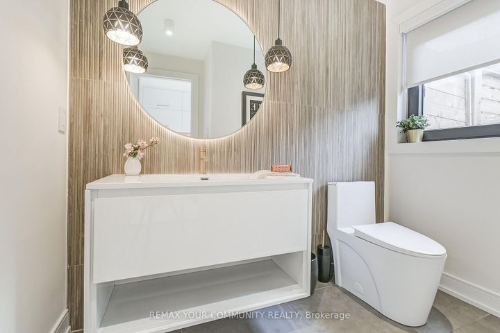 Photo 25 at 1688 Missenden Crescent, Clarkson, Mississauga