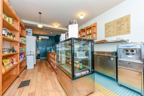 Photo 8 at 209 Dovercourt Rd. Road, Bellwoods, Toronto