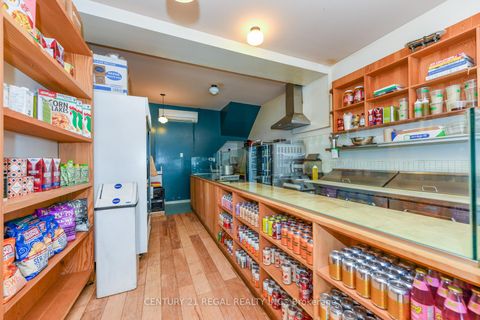 Photo 10 at 209 Dovercourt Rd. Road, Bellwoods, Toronto