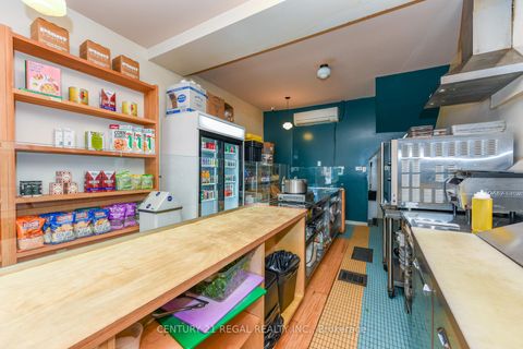 Photo 15 at 209 Dovercourt Rd. Road, Bellwoods, Toronto