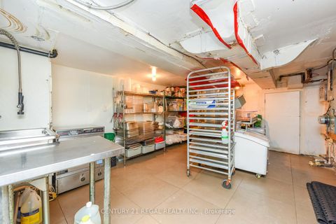 Photo 18 at 209 Dovercourt Rd. Road, Bellwoods, Toronto