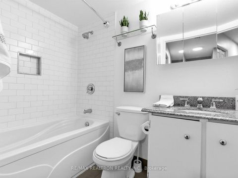 Photo 13 at 505 - 20 Fashion Roseway, Willowdale East, Toronto